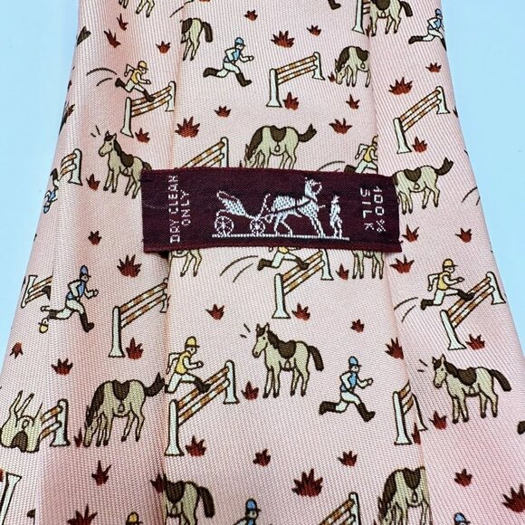 Hermés Paris Men's Print Horse and Hurdler Tie 100% Silk NWT - Picture 7 of 7
